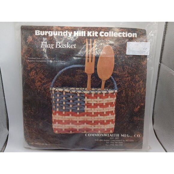 Burgundy Hill Wall Basket Kit Commonwealth Mfg. NIP 1980's FLAG BASKET 7.5" X 5" - Picture 1 of 8